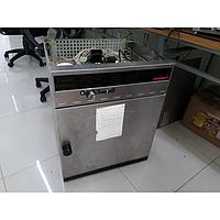 Sửa chữa tủ ấm